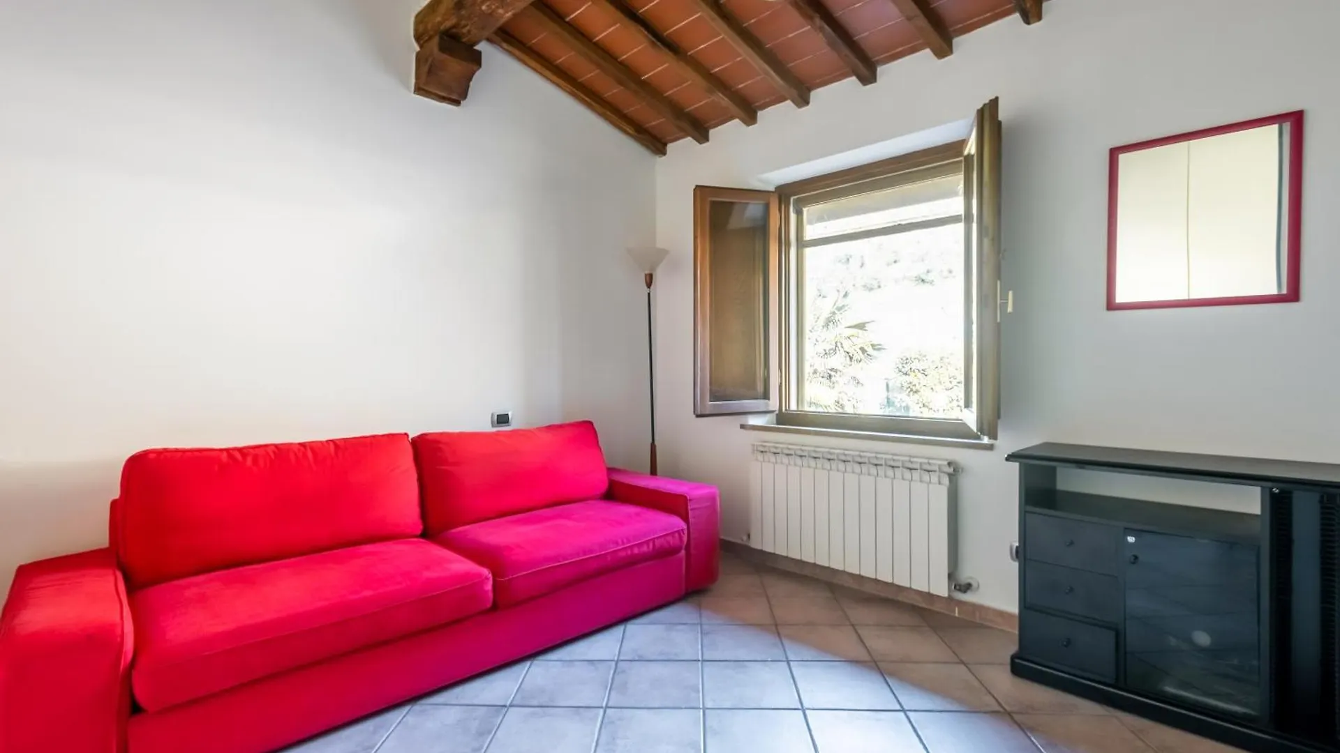 Rustic Tuscan Retreat A Cozy Escape Near Siena Val di Pugna