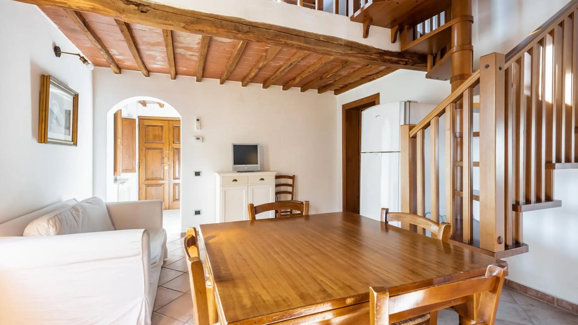 Apartment Rustic Tuscan Retreat A Cozy Escape Near Siena Val di Pugna